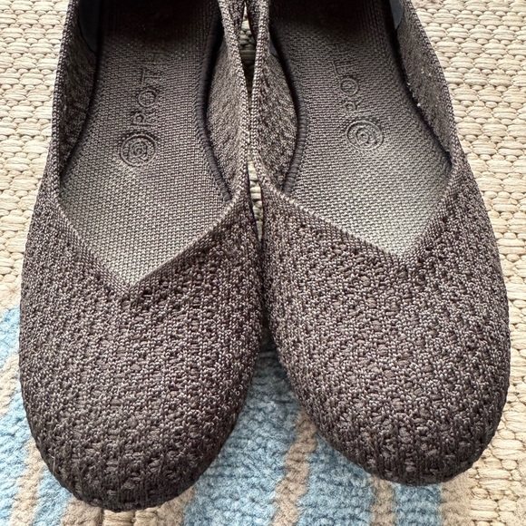 Rothy’s Women’s The Flat Knit Honeycomb Black/Blue Halo Slip-On Shoe Size 8 - Picture 5 of 7